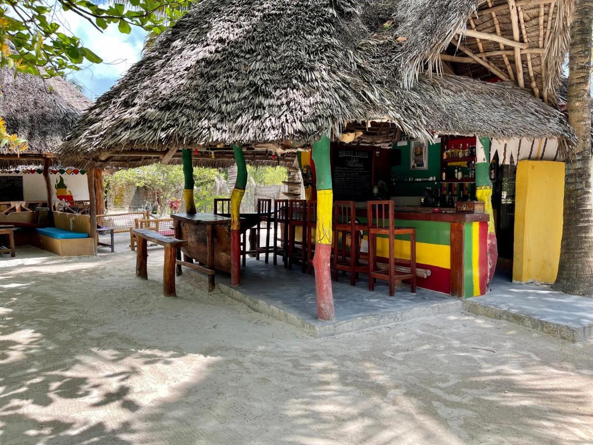 Milele Lodge Michamvi Buitenkant foto