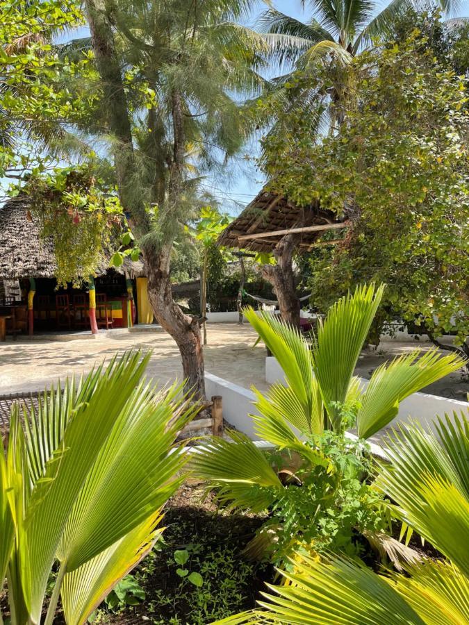 Milele Lodge Michamvi Buitenkant foto