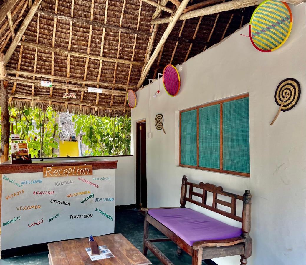 Milele Lodge Michamvi Buitenkant foto