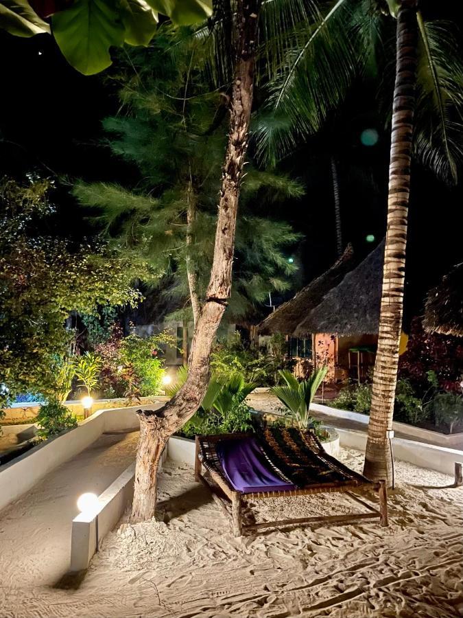 Milele Lodge Michamvi Buitenkant foto