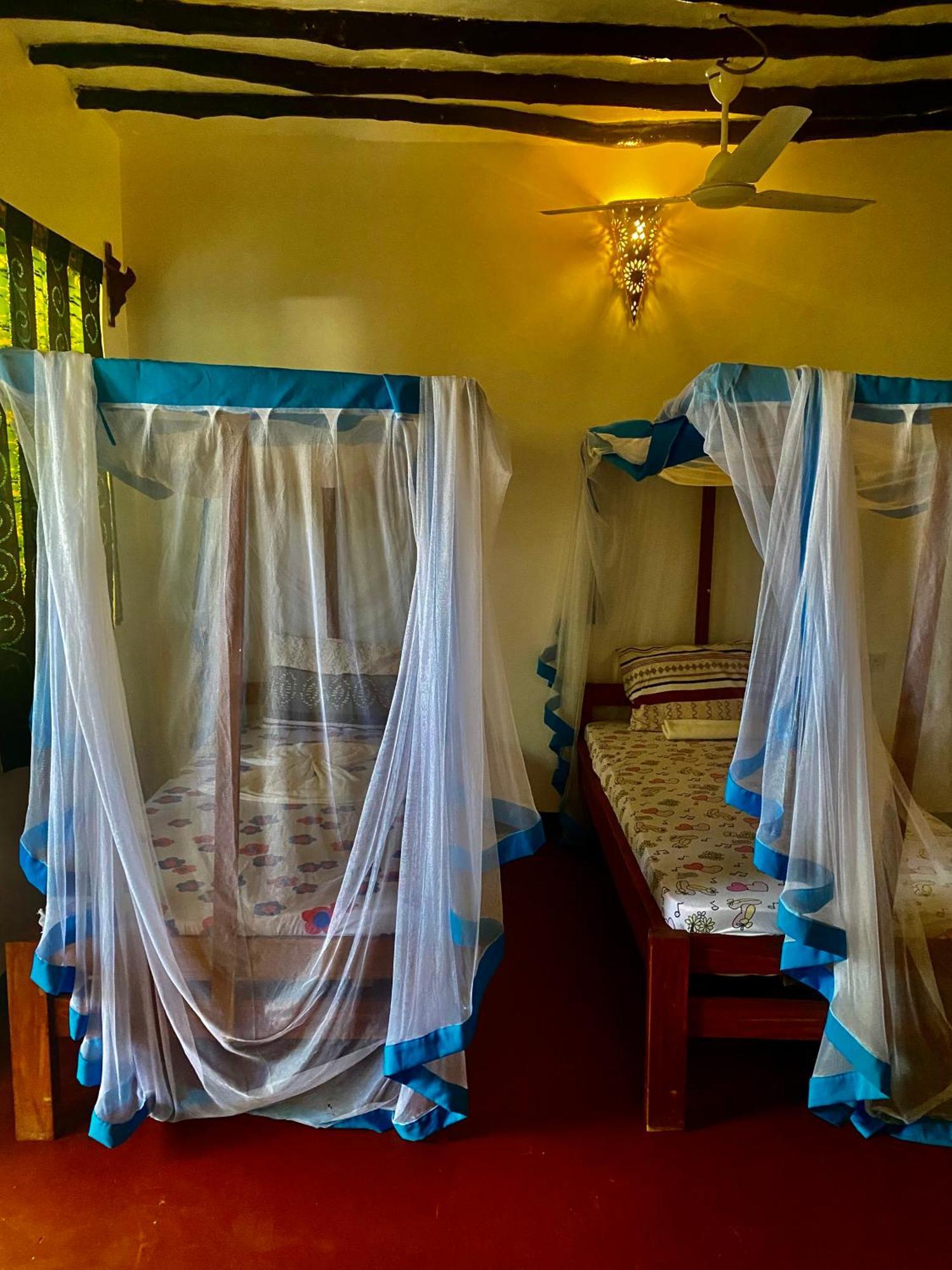 Milele Lodge Michamvi Buitenkant foto