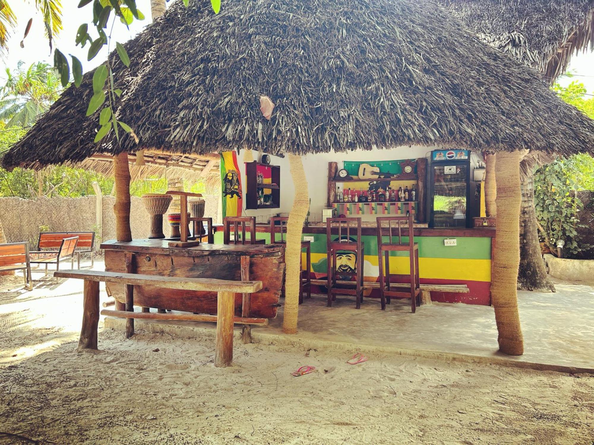 Milele Lodge Michamvi Buitenkant foto